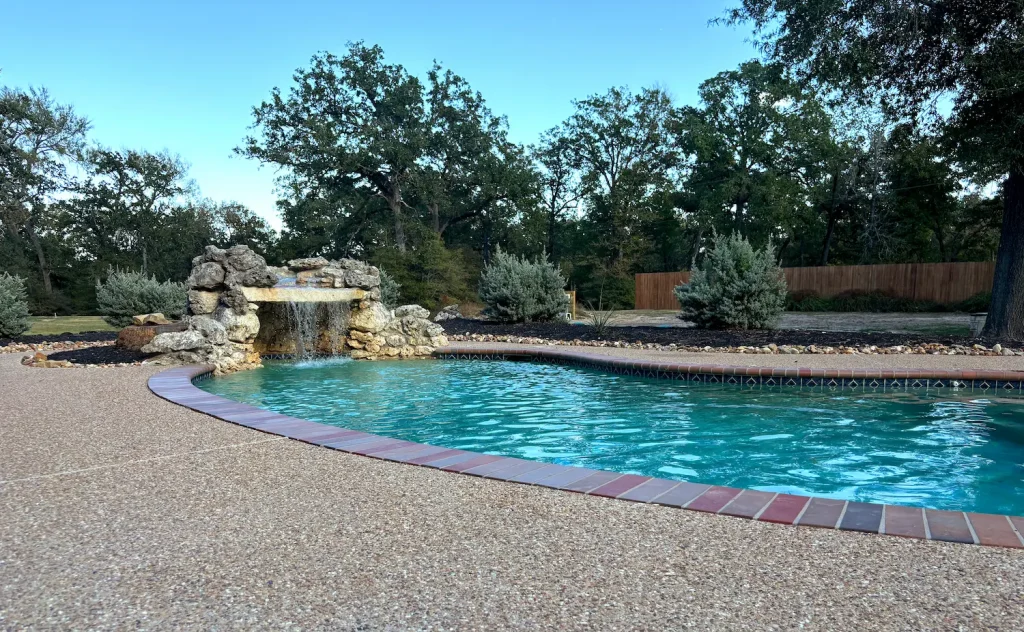 inpatient-residential-drug-rehab-Texas-outpatient-options-sober-living-increases-the-likelihood-of-sobriety--world-class-addiction-treatment-for-substance-use-disorders