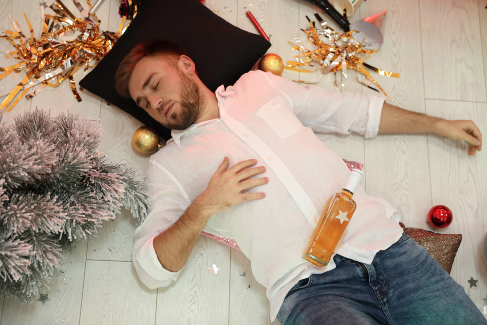 fentanyl-laced-party-drugs-synthetic-opioid-life-threatening-united-states-mix-cocaine-and-alcohol-withdrawal-symptoms-prescription-drug-abuse
